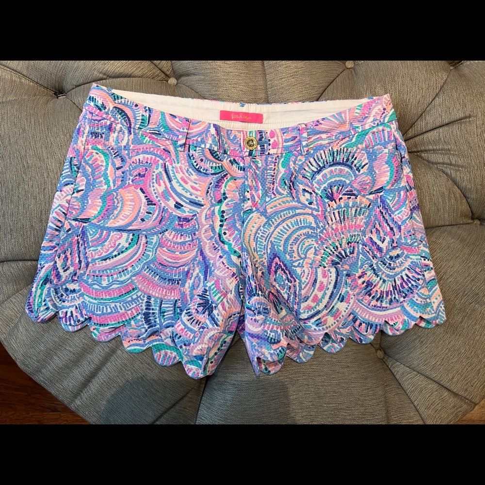 Lilly Pulitzer buttercup stretch shorts